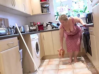 Mature Model XXX 1
